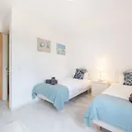 Luxury apt dúplex